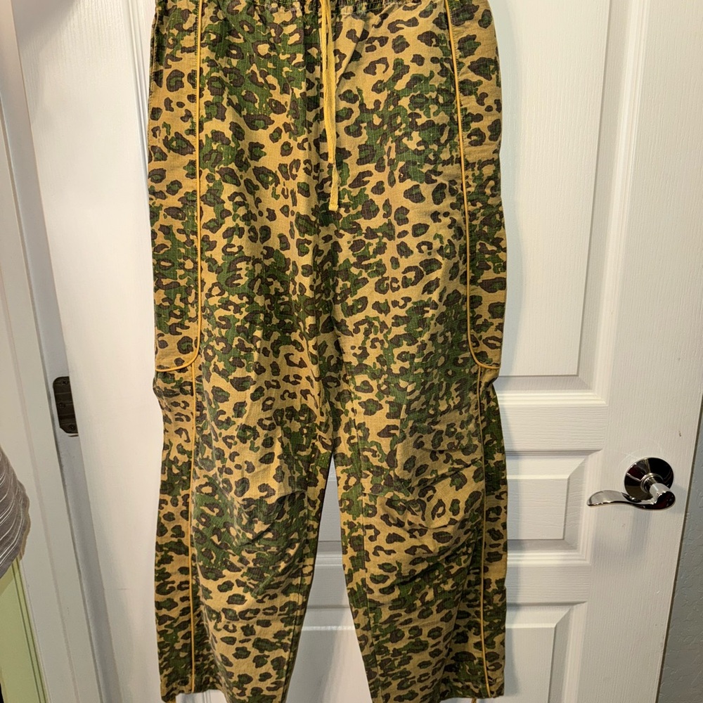 UO BDG Camouflage Print Joggers